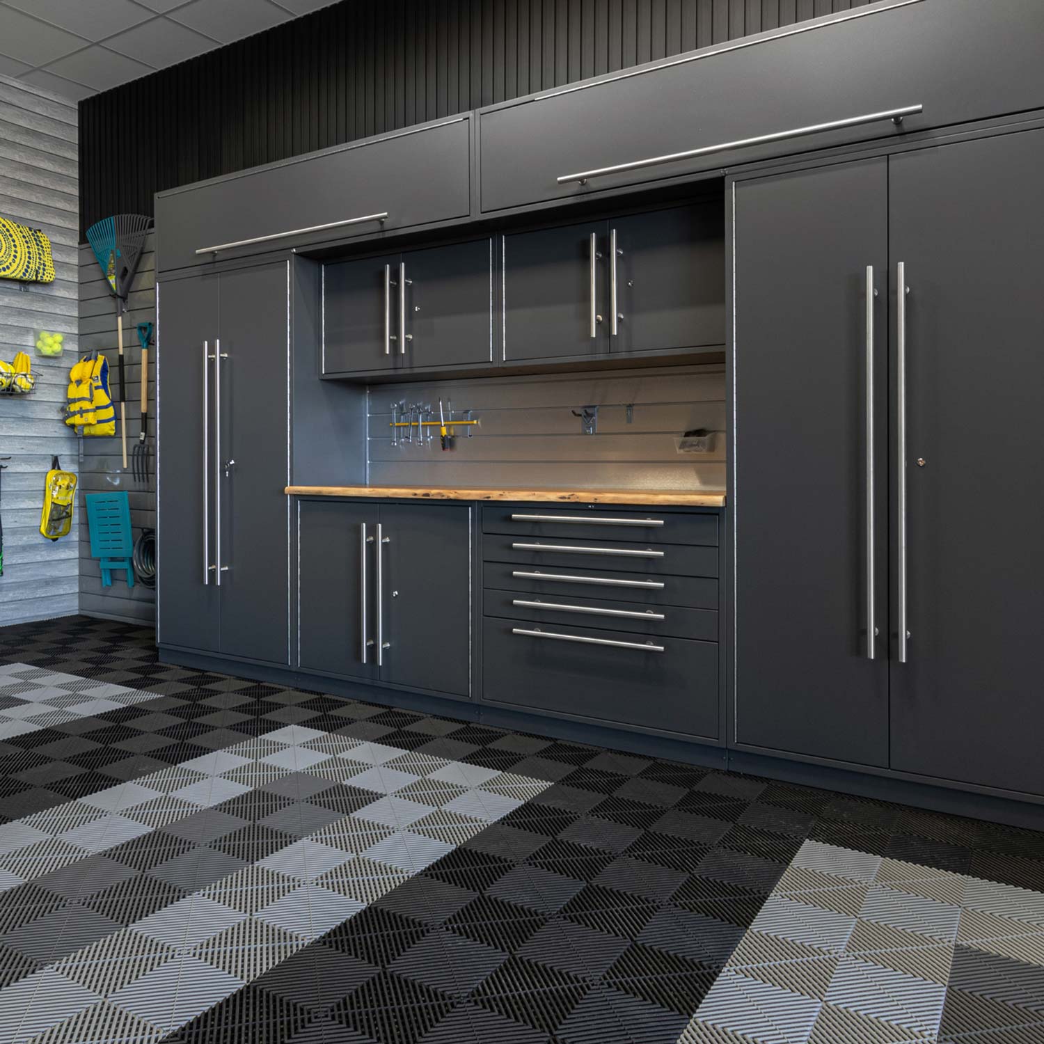 LUX Cabinets – 13 ft set – MAX