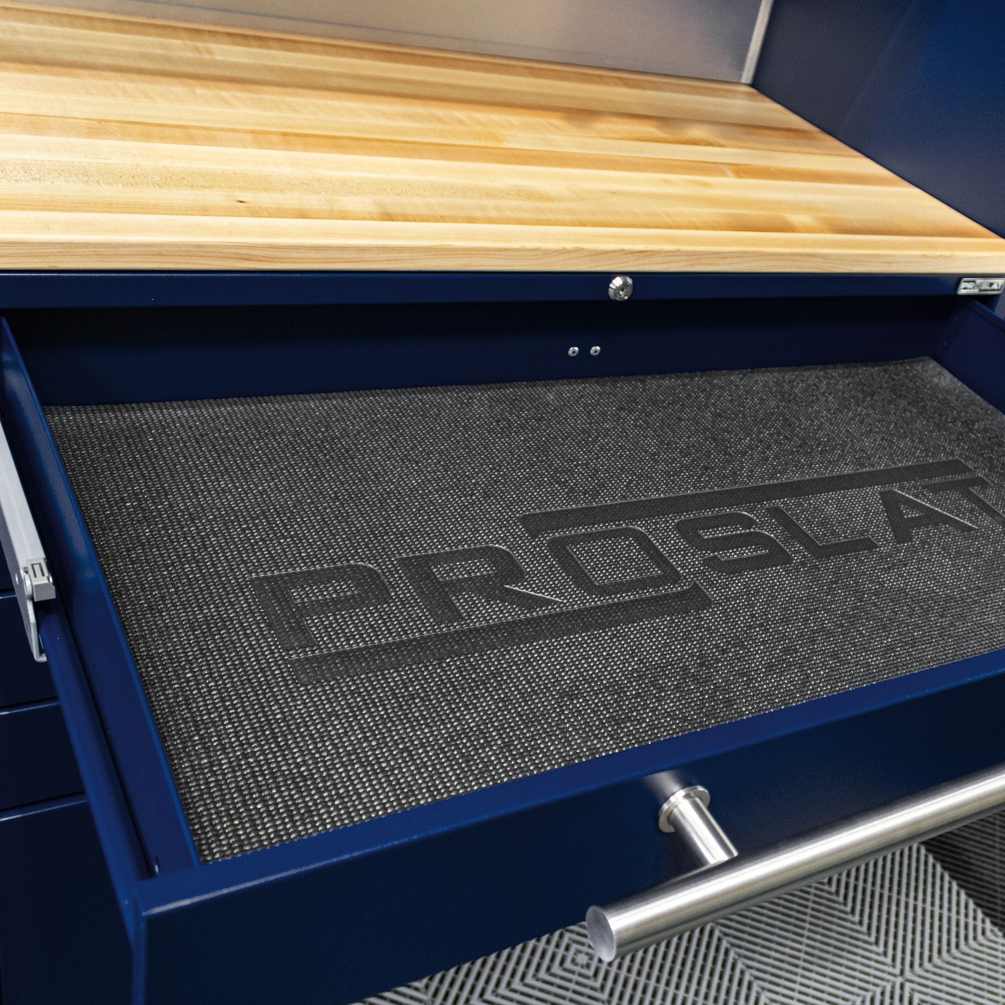 LUX Cabinets – 13 ft set – MAX